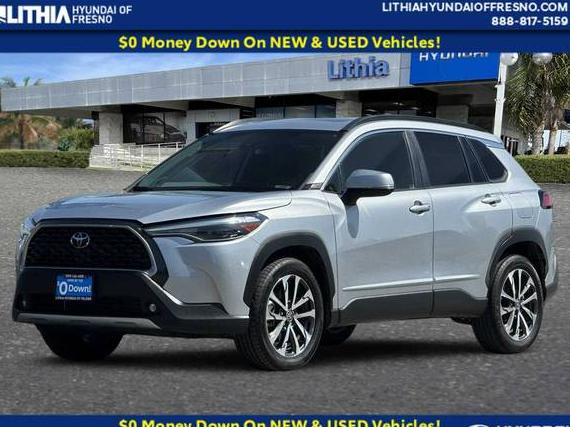 TOYOTA COROLLA CROSS 2022 7MUDAAAG4NV033206 image